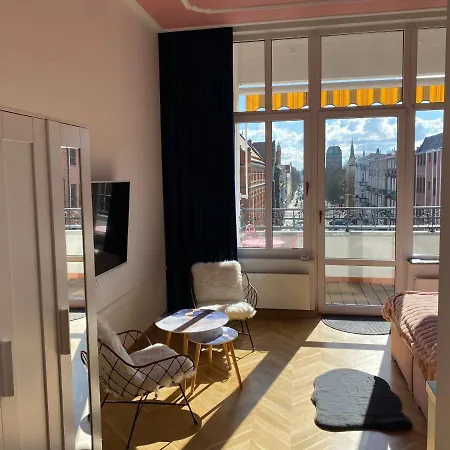 Royal Point Bed & Bath Apartment Stettin