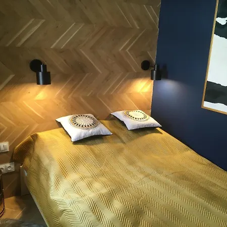 Royal Point Bed & Bath