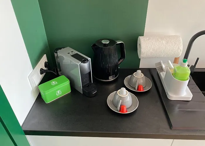 Royal Point Bed & Bath