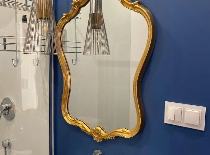 Royal Point Bed & Bath *