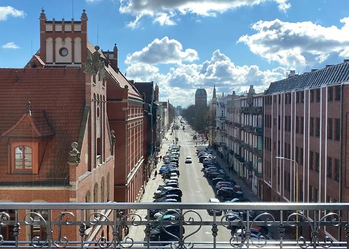 Royal Point Bed & Bath Apartment *